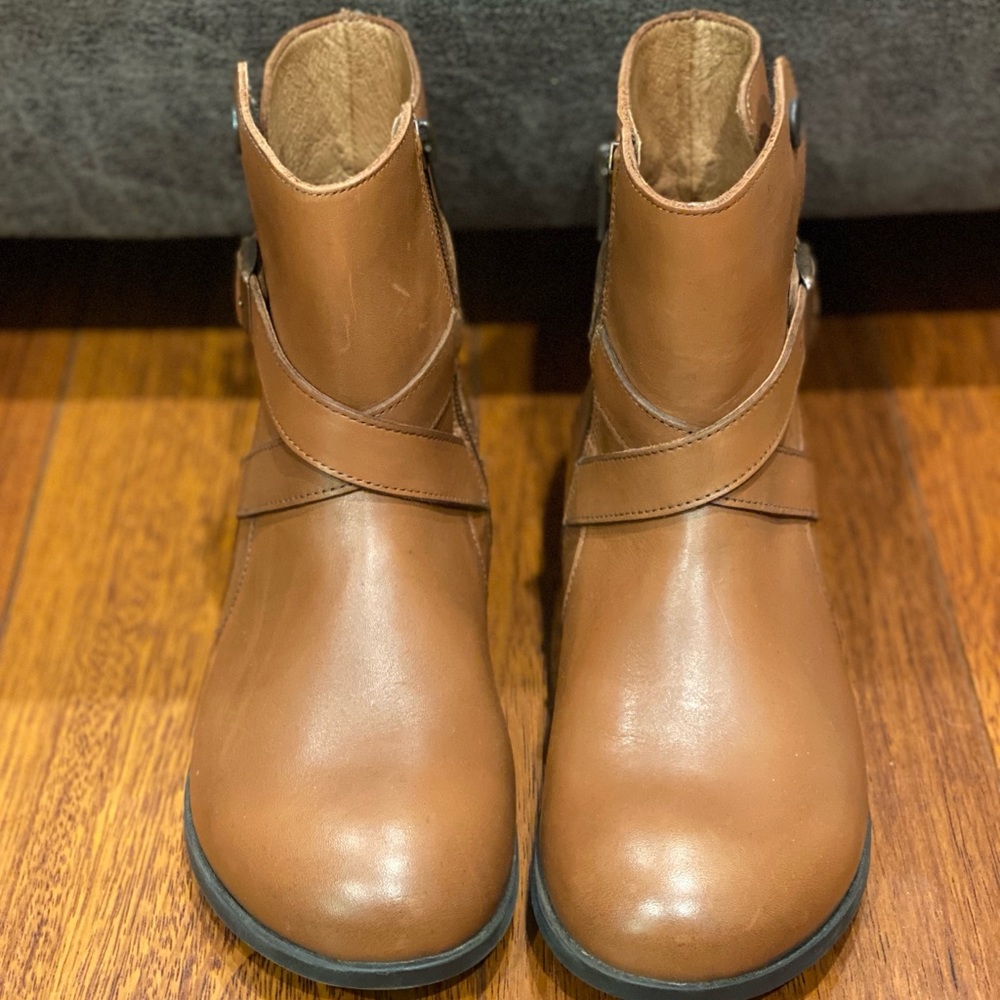 Birkenstock boots size 38